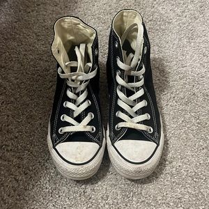 Black high top converse